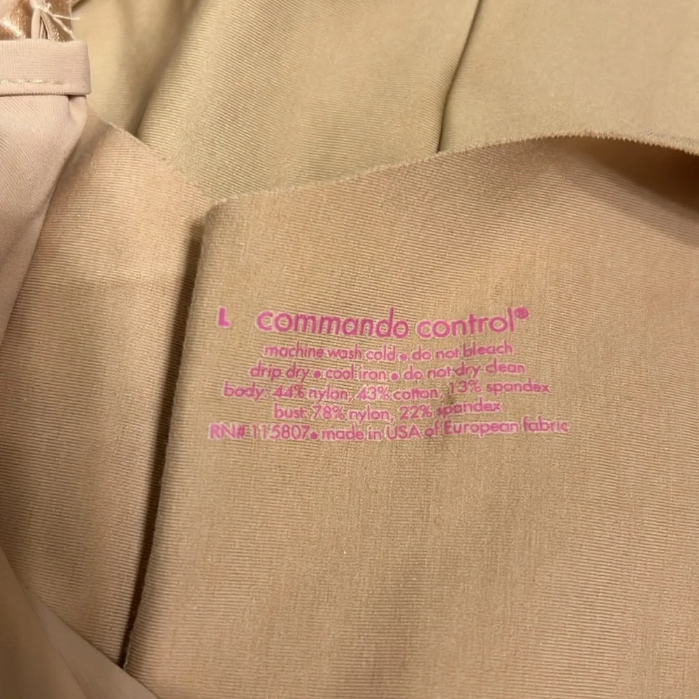 1. Commando Two-Faced Tech Control Full Slip - Picture 10 of 13